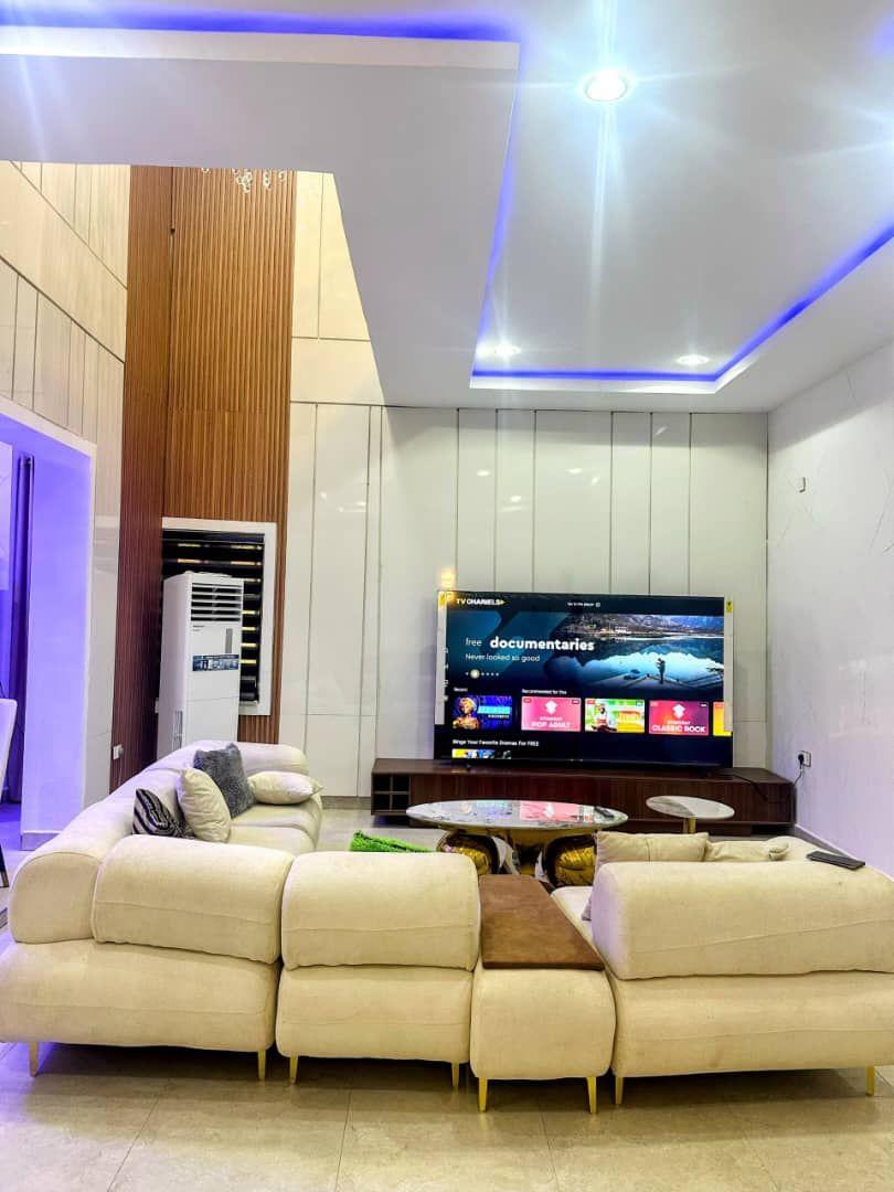 https://image.cityspacesandbookings.com/1790600210-3607e445.jpg