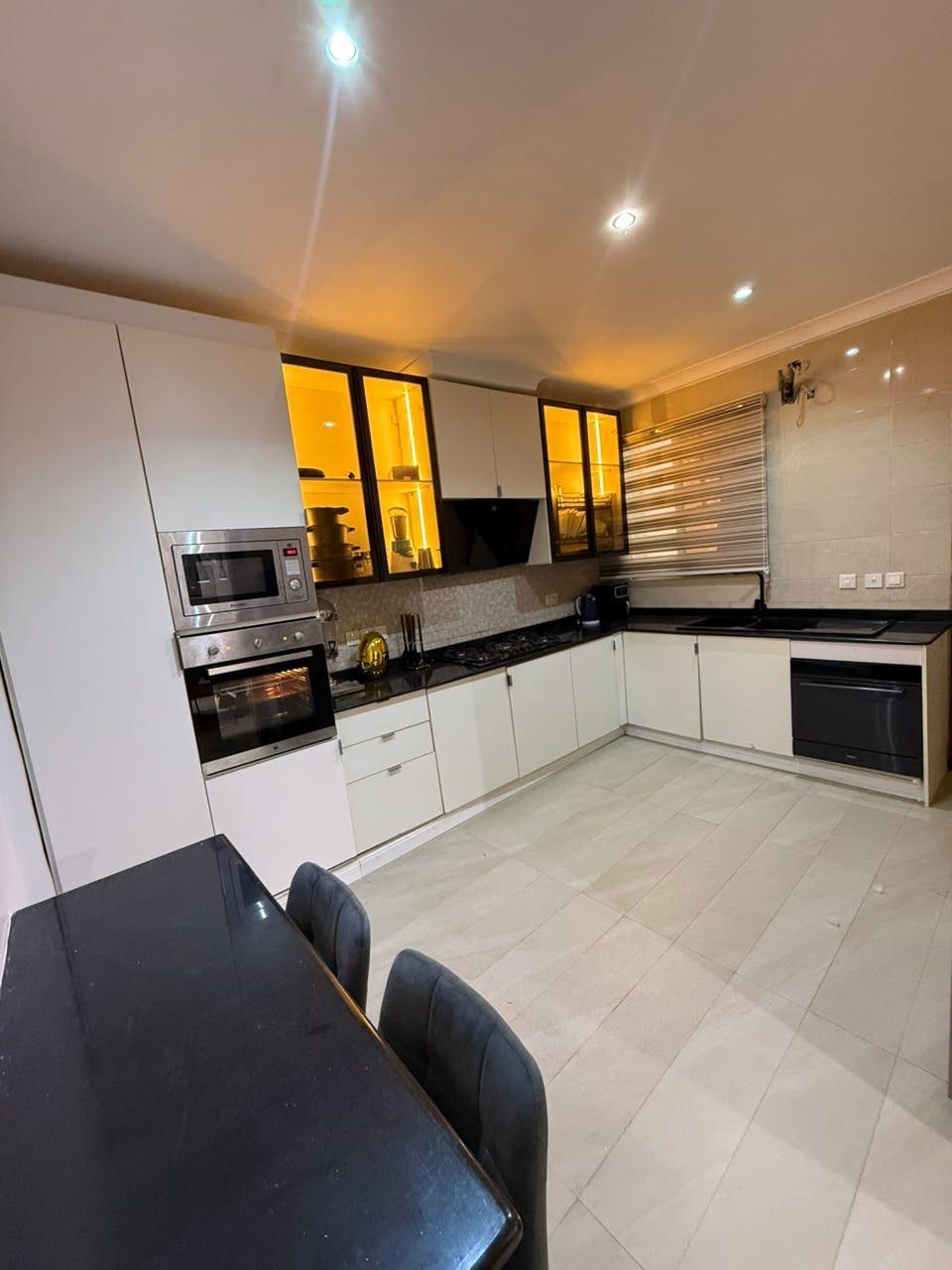 https://image.cityspacesandbookings.com/1790879766-30b5c64d.jpg