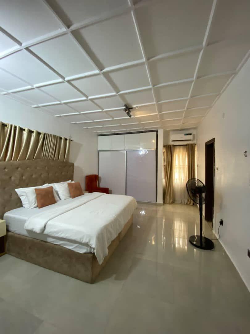 https://image.cityspacesandbookings.com/1792445624-a33318f6.jpg