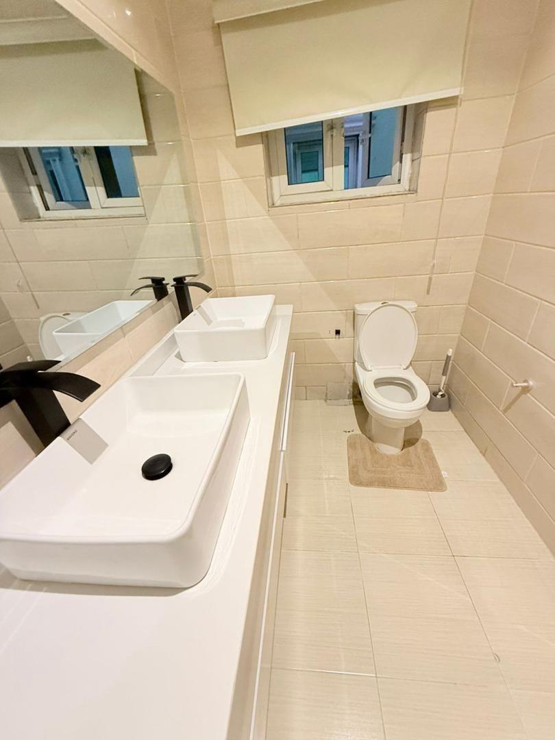 https://image.cityspacesandbookings.com/apartments/683e3c9654d71424f2ec1734/other/IMG_6282.jpeg