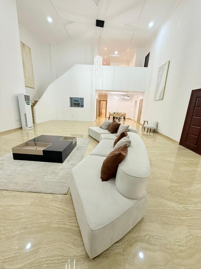 https://image.cityspacesandbookings.com/apartments/683e3c9654d71424f2ec1734/other/IMG_6292.jpeg