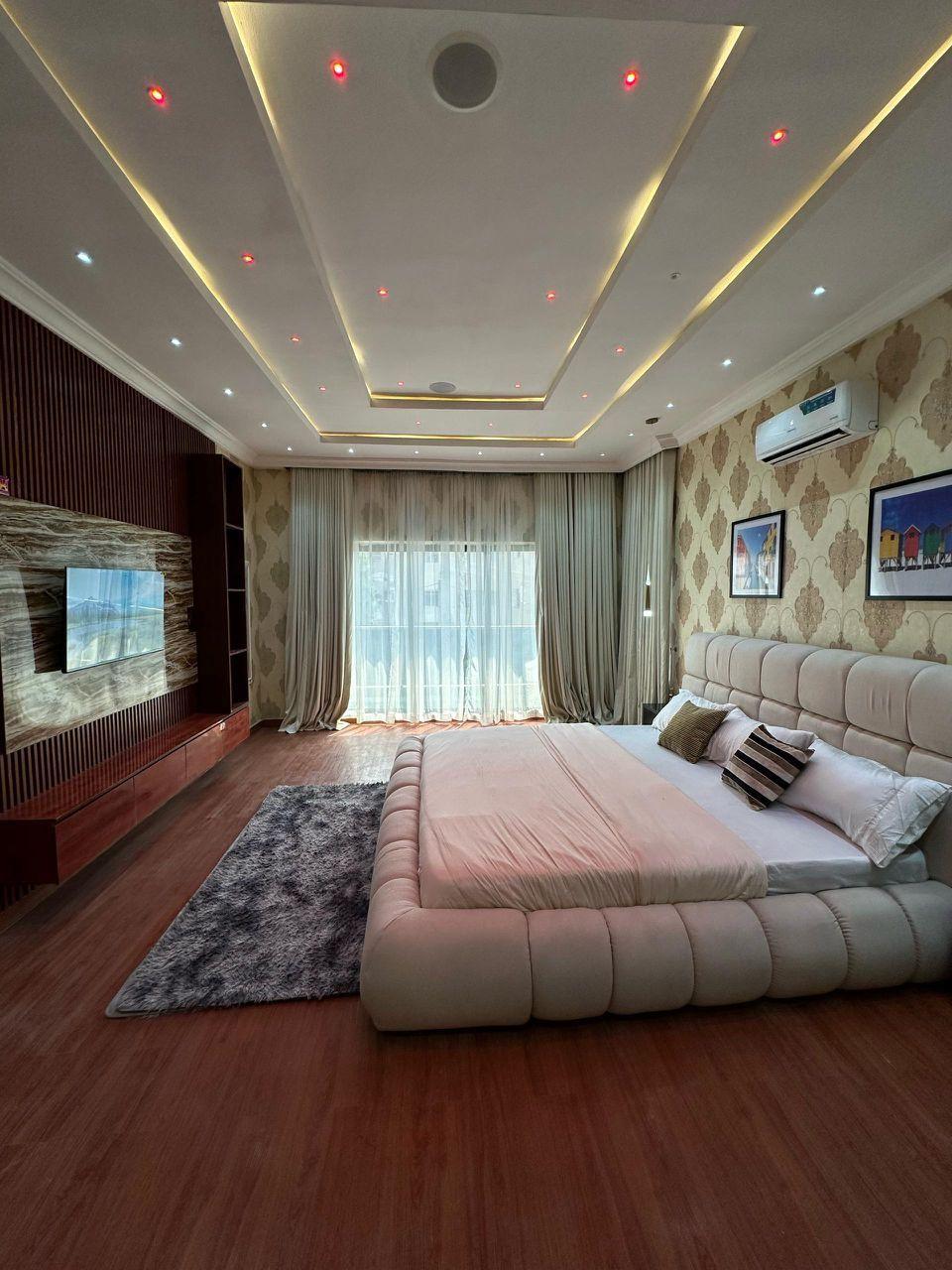 https://image.cityspacesandbookings.com/apartments/685d213f3dcc2ad62d717196/other/53ad3a7c-e9de-46cc-81f9-b68406ef663e.jpeg