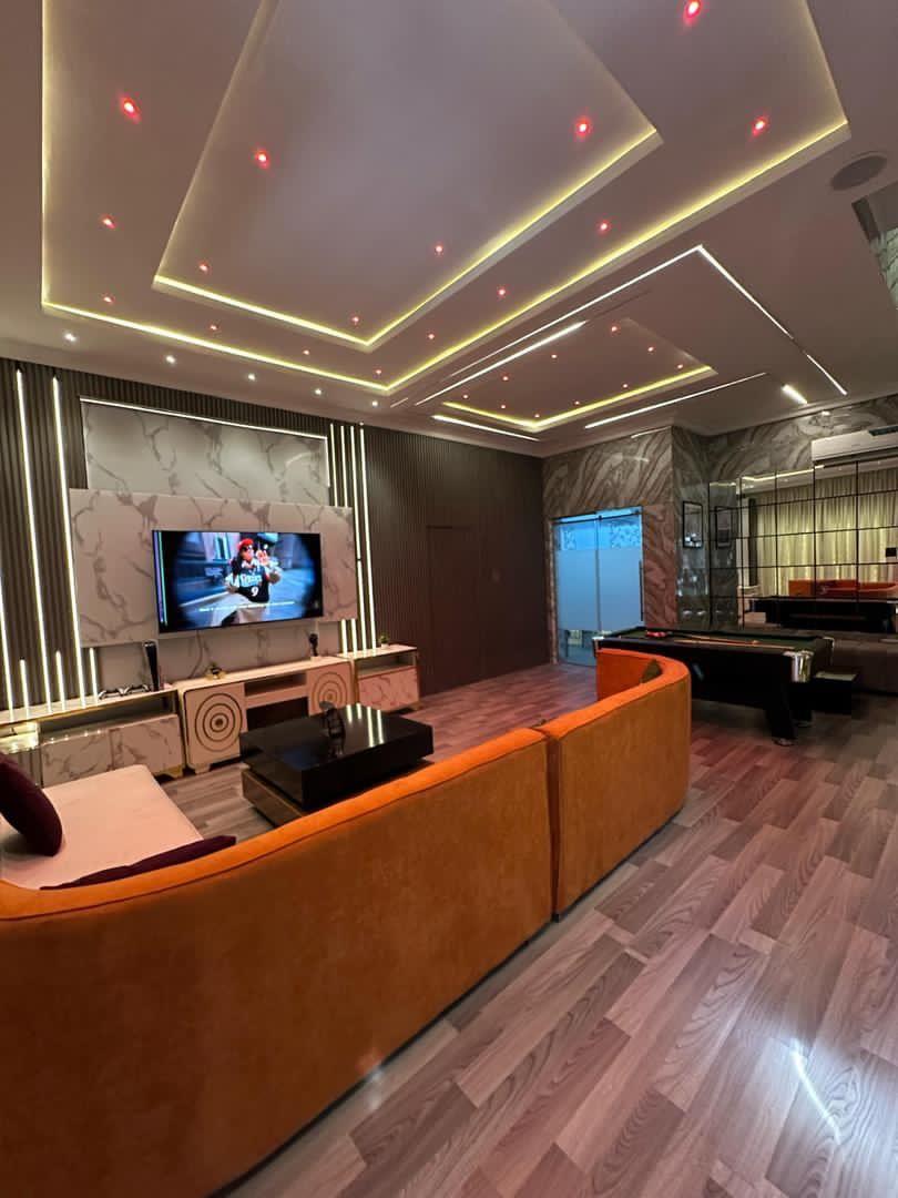 https://image.cityspacesandbookings.com/apartments/685d213f3dcc2ad62d717196/other/d9c69ae8-239d-4969-bbe2-d62a06b9da38.jpeg