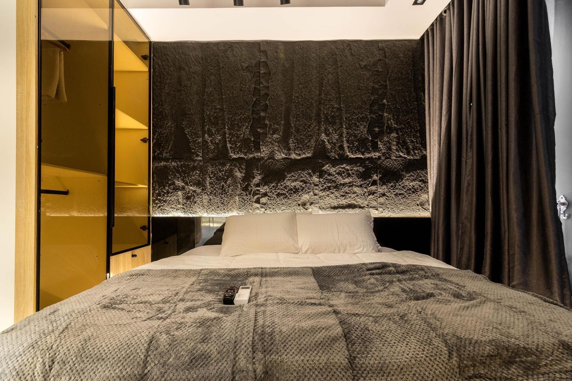 https://image.cityspacesandbookings.com/apartments/68ce88ff52f203ae84915ad5/others/42bd52ad-804c-4e4b-b653-d455e30cda9a.jpeg
