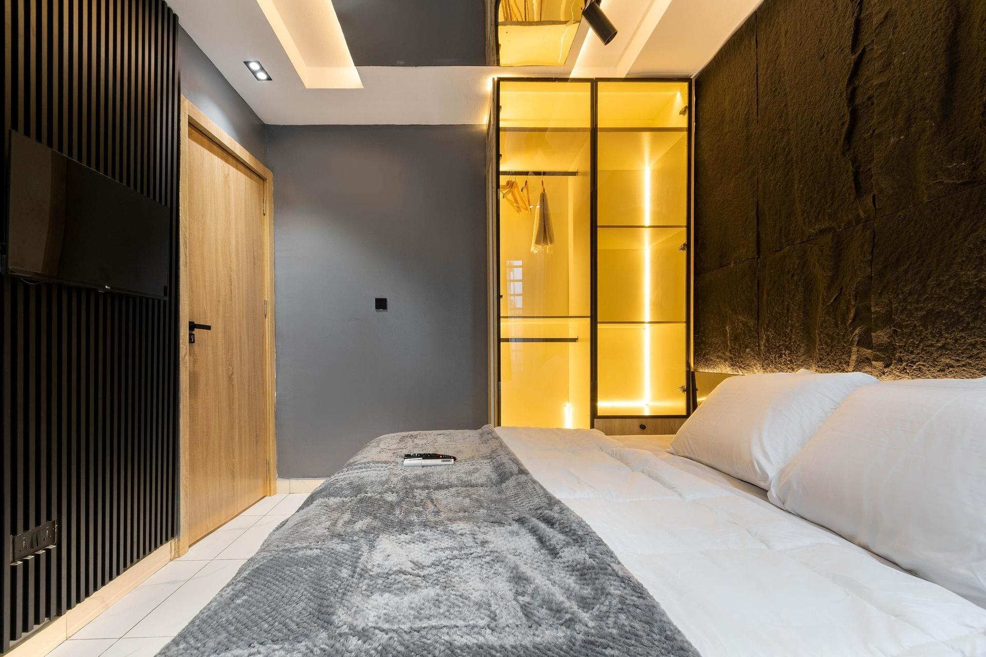 https://image.cityspacesandbookings.com/apartments/68ce88ff52f203ae84915ad5/others/aeca4837-f596-4e67-8235-181cee6b5ee9.jpeg