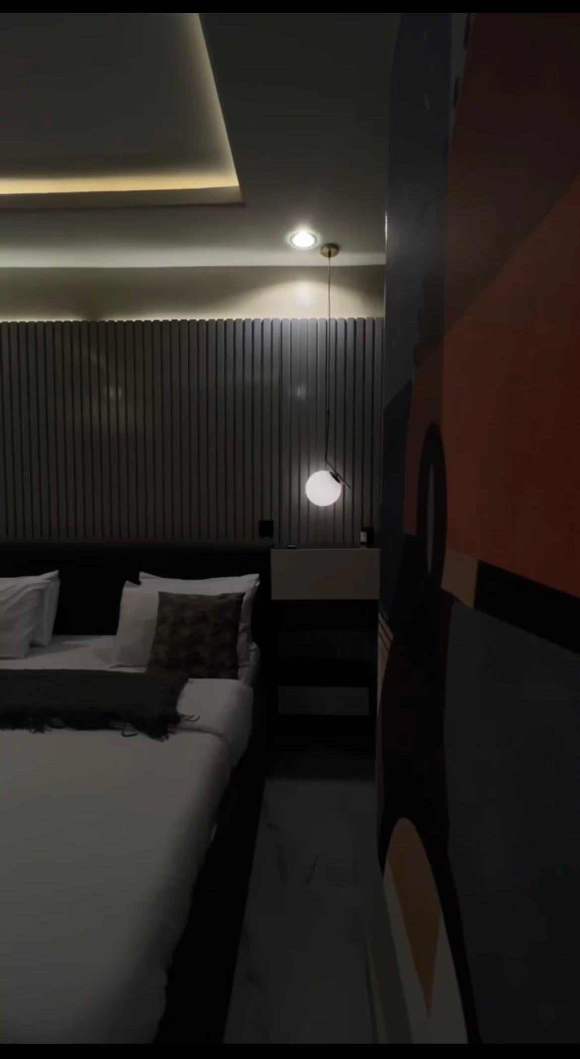 https://image.cityspacesandbookings.com/apartments/68cef4b5ba870733e130f25d/bedroom/IMG_4776.jpeg