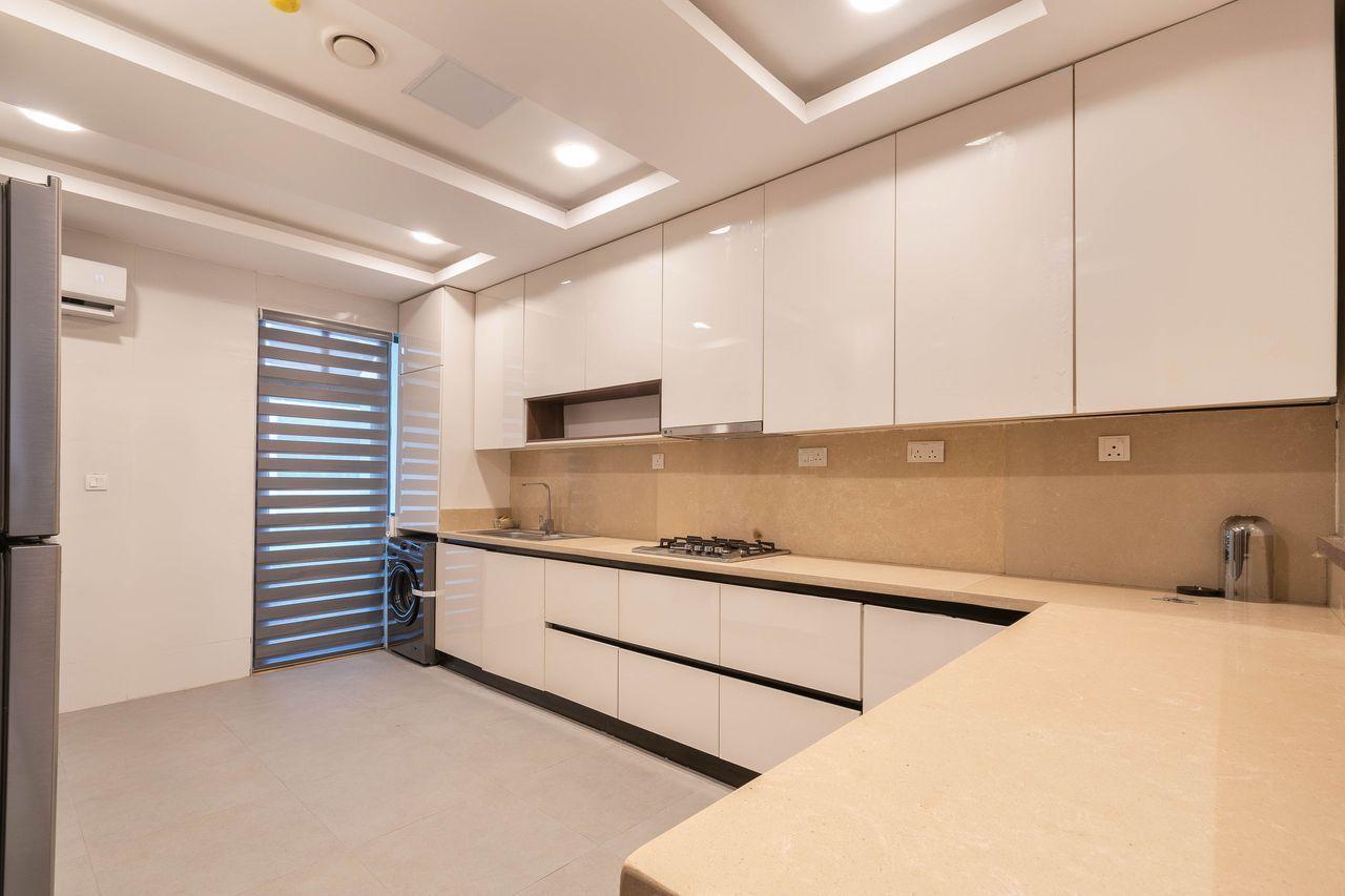 https://image.cityspacesandbookings.com/apartments/68d28857bfd8165aef4ef7c8/bedroom/1761302231-3a6e8a4c.jpg