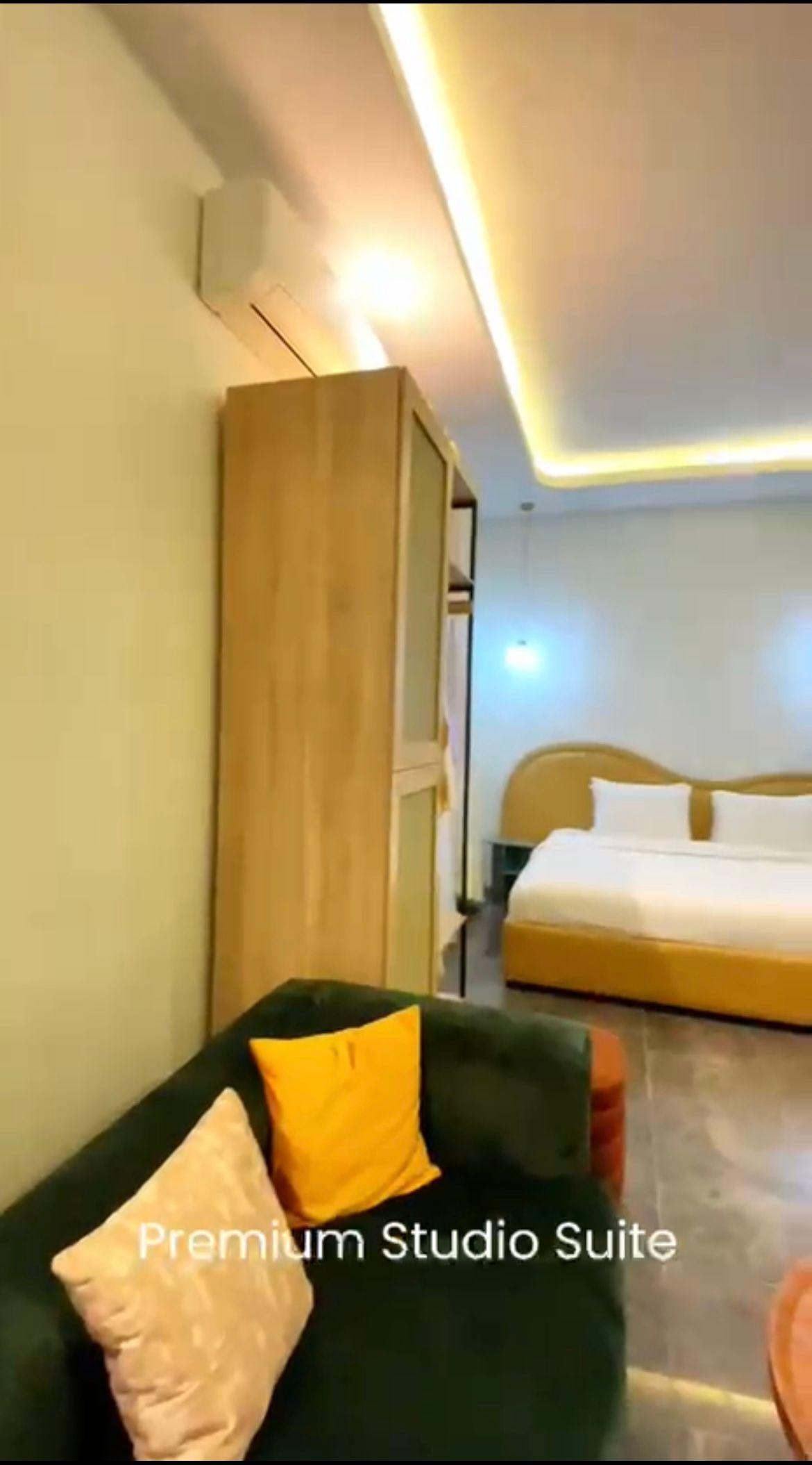 https://image.cityspacesandbookings.com/apartments/690107cc1618f7e4ee483c91/others/1761675361-32dfcfce.jpeg