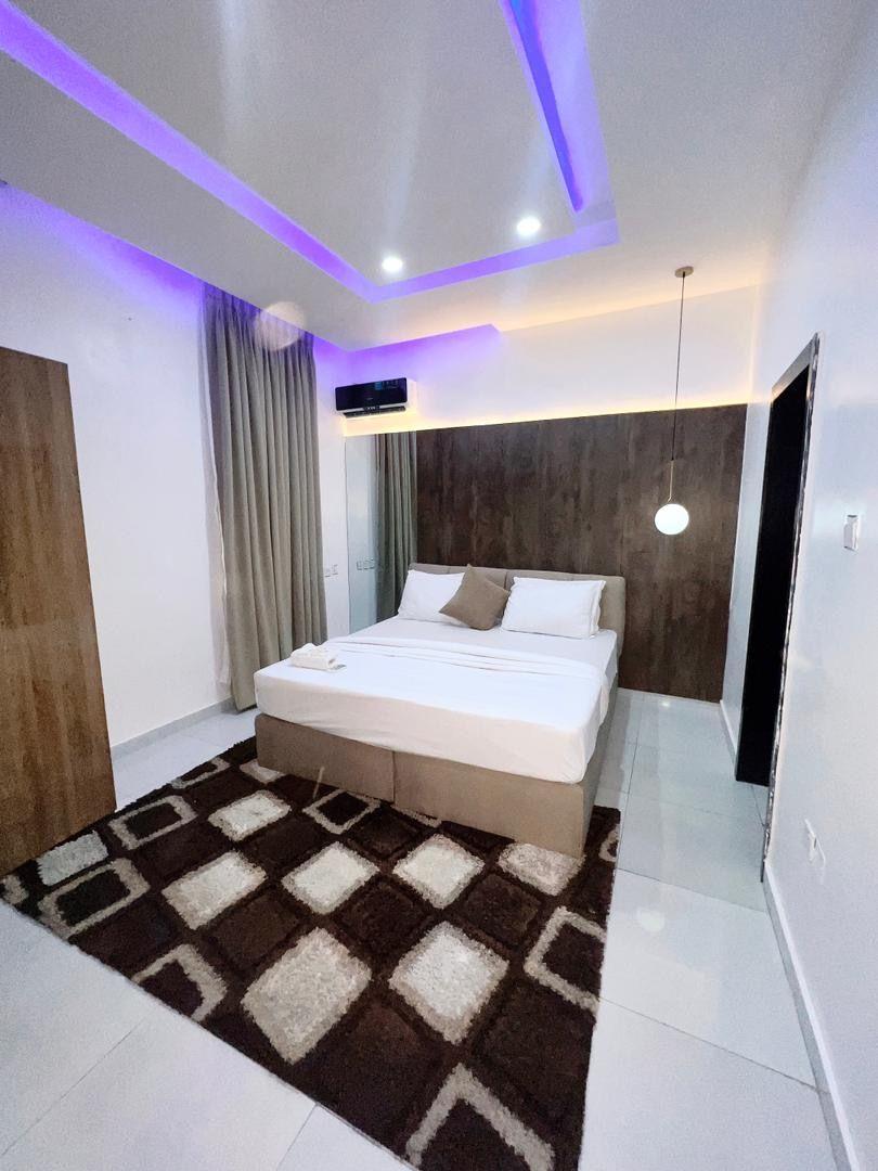 https://image.cityspacesandbookings.com/apartments/694aae4815d5e0eda784fb17/bedroom/1766502133-b192e0bf.jpeg