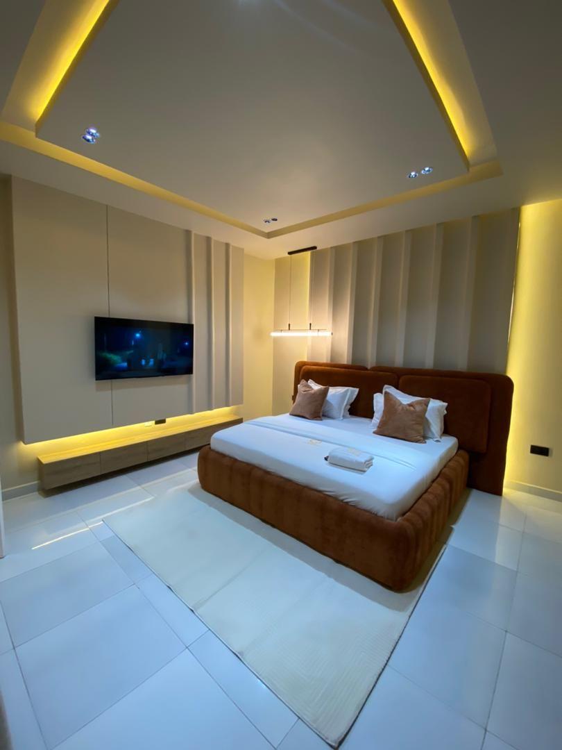 https://image.cityspacesandbookings.com/apartments/6964b98c9449b87de63e0470/bedroom/1768208832-1fa5ac5a.jpeg