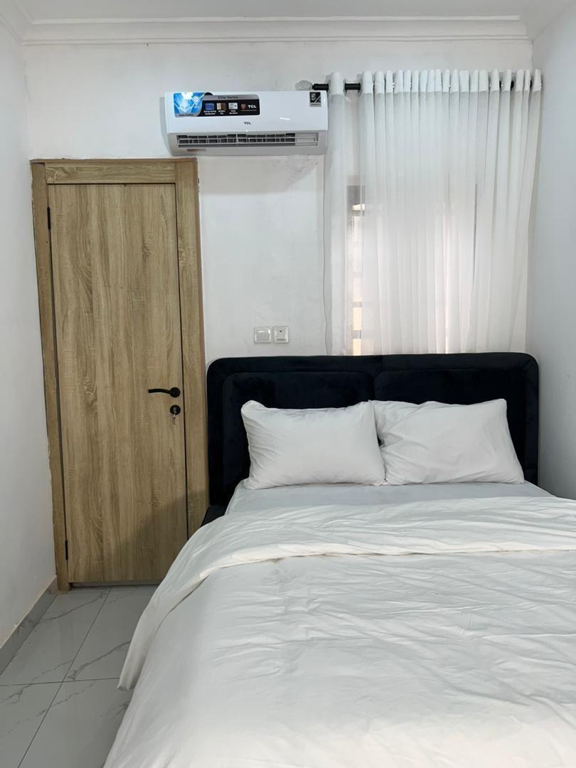 https://image.cityspacesandbookings.com/apartments/69ac311e1879ed87243ac234/bedroom/1772898714-83869a5e.jpeg