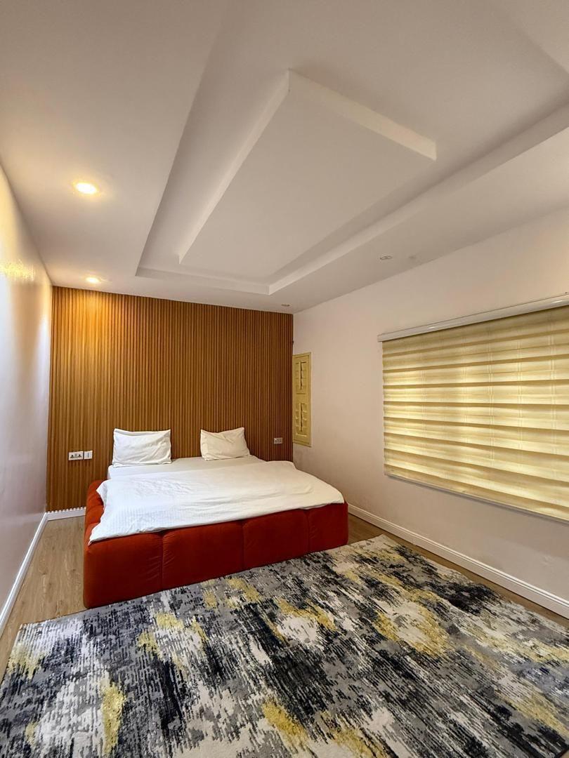 https://image.cityspacesandbookings.com/apartments/69ce61c960aa23f1a625b474/bedroom/1775133268-5f86ee79.jpeg