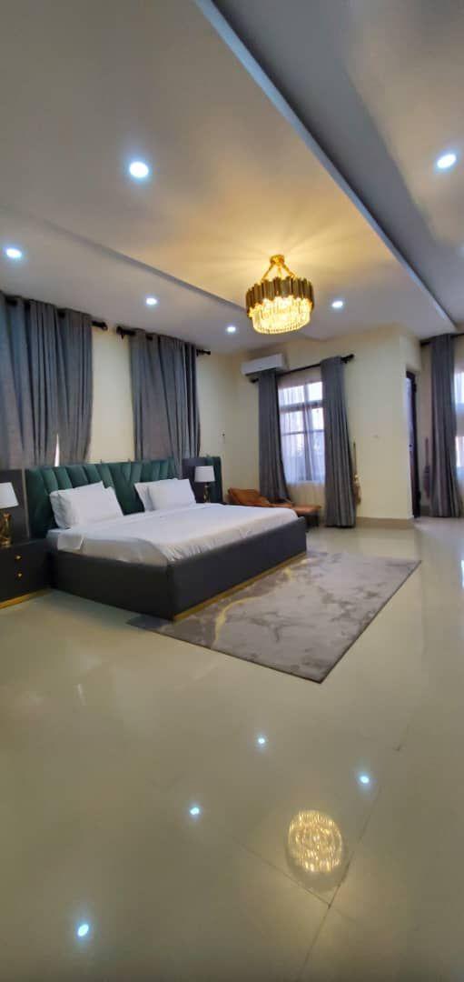 https://image.cityspacesandbookings.com/apartments/69d0036d60aa23f1a625b47a/bedroom/1775240217-f29b05b6.jpeg