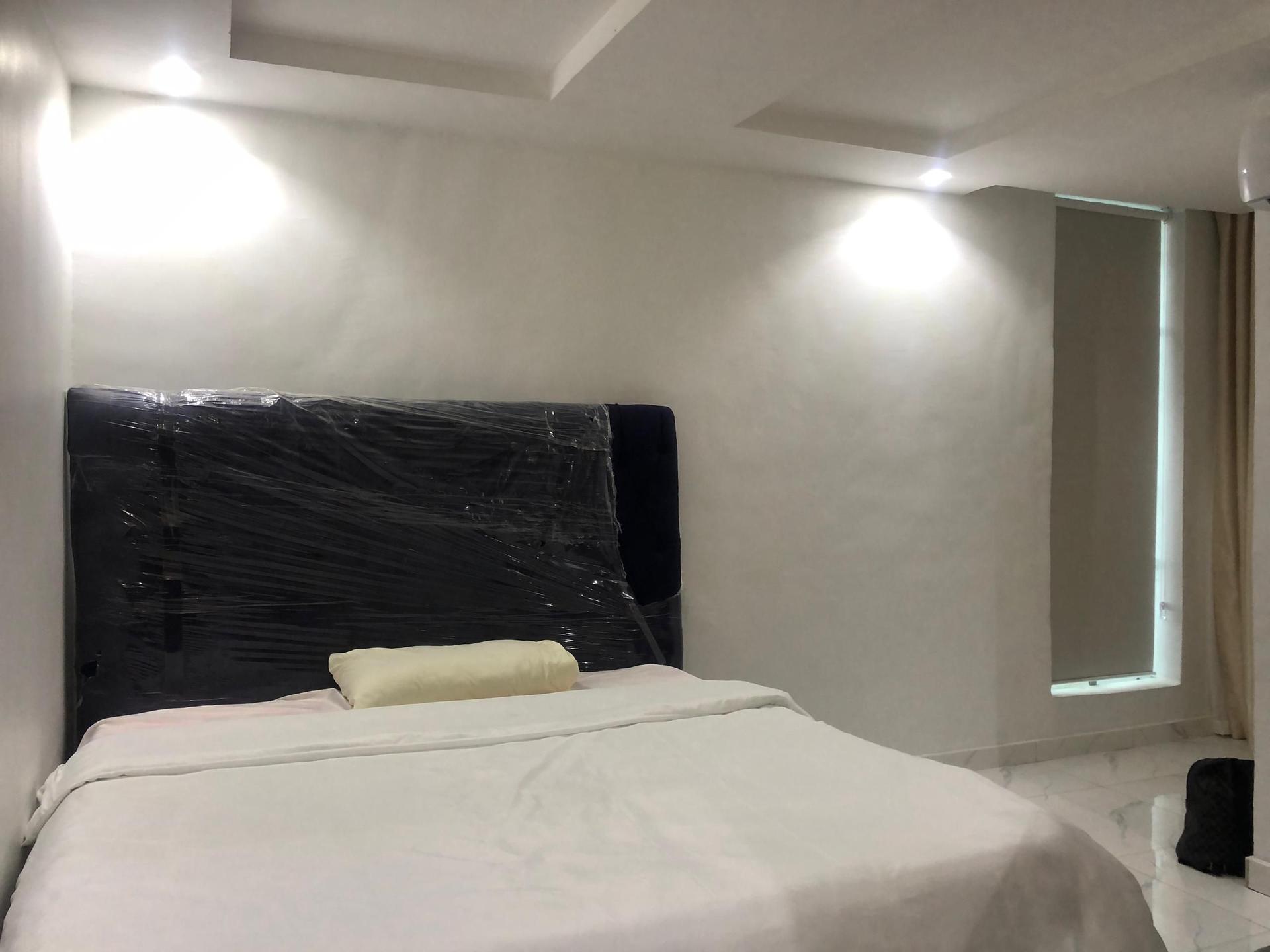 https://image.cityspacesandbookings.com/apartments/6a03d06e9cbec3af5593dab8/bedroom/1778634982-7902c59b.jpg