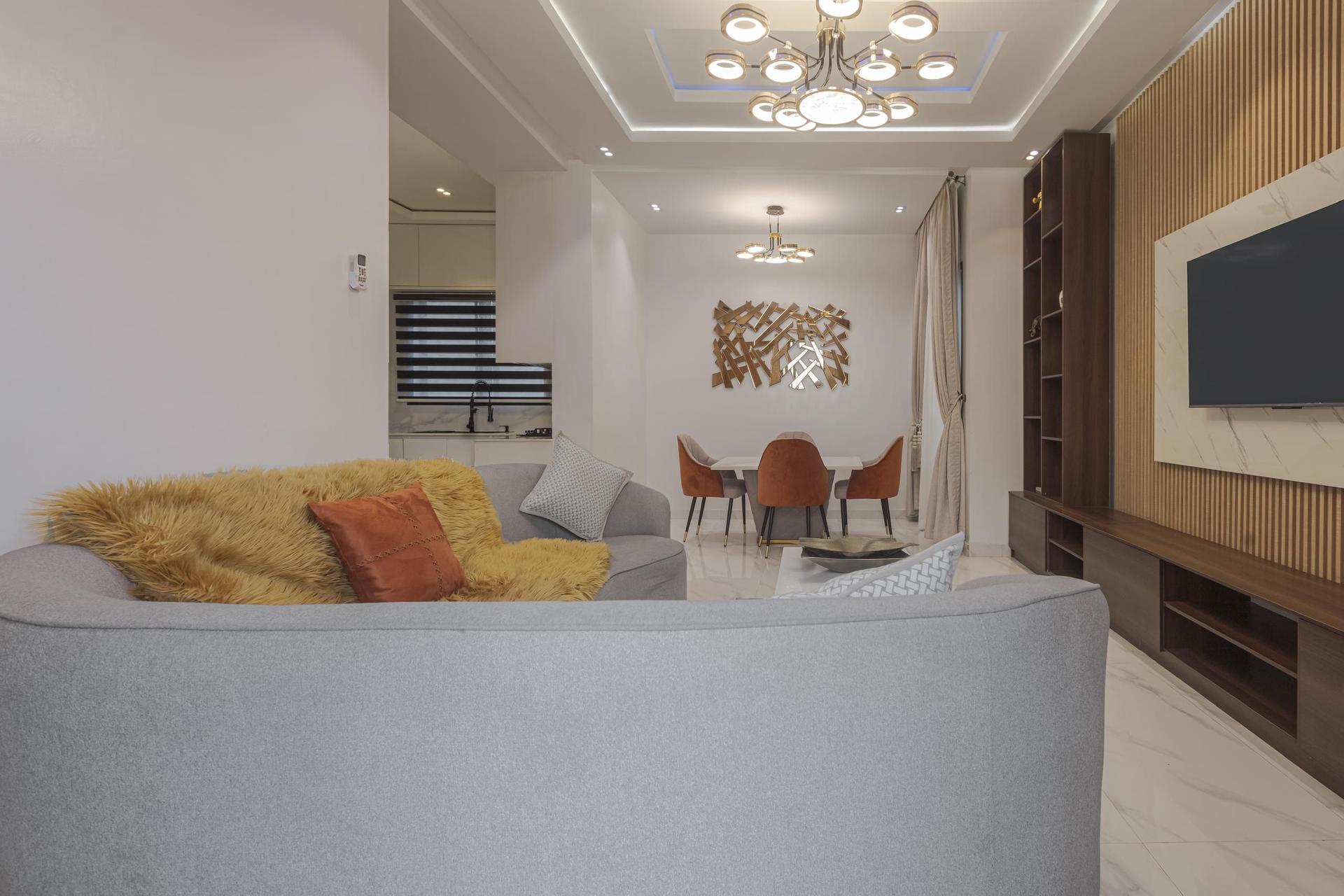 https://image.cityspacesandbookings.com/apartments/6a0978599cbec3af5593daba/sittingroom/1779006933-23418f3e.jpeg