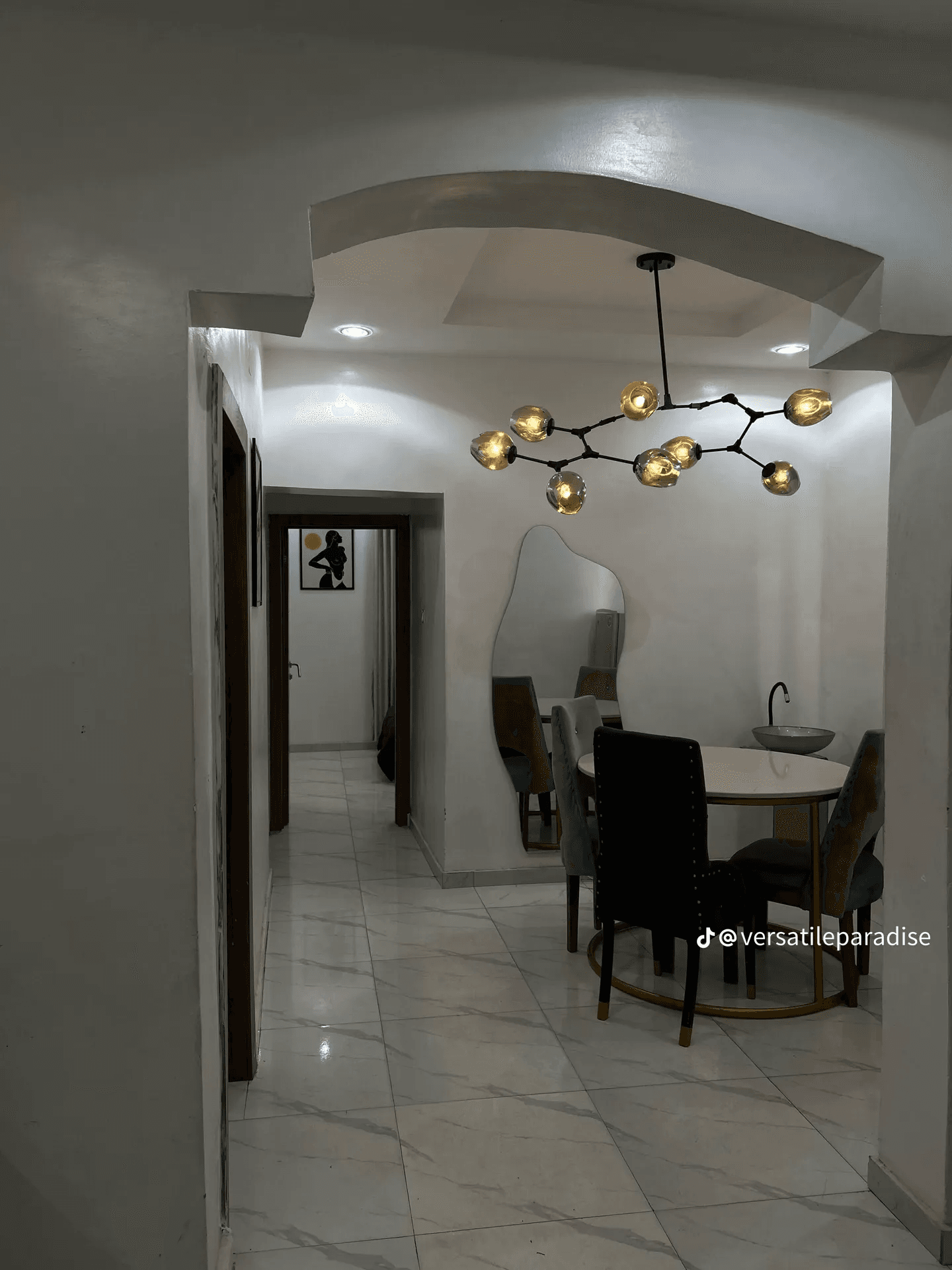 https://image.cityspacesandbookings.com/apartments/6a144175150c4118089023f5/bedroom/1779712847-5dce88c9.png