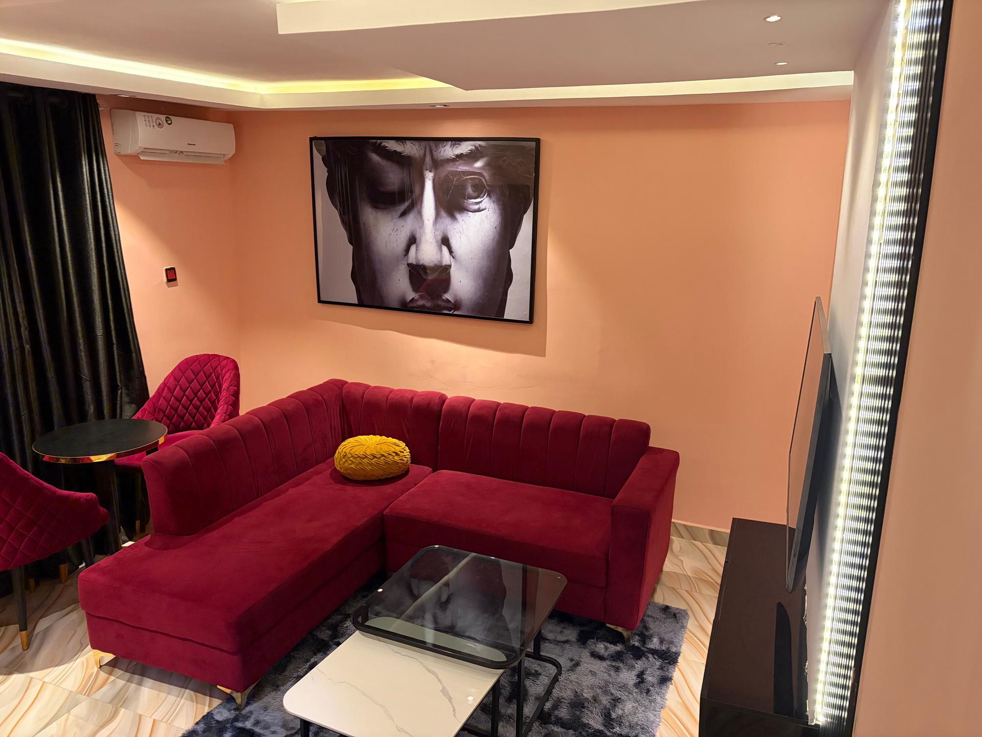 https://image.cityspacesandbookings.com/apartments/6a4be741aef0780749fb10ea/bedroom/1783359952-7c1b3606.jpeg