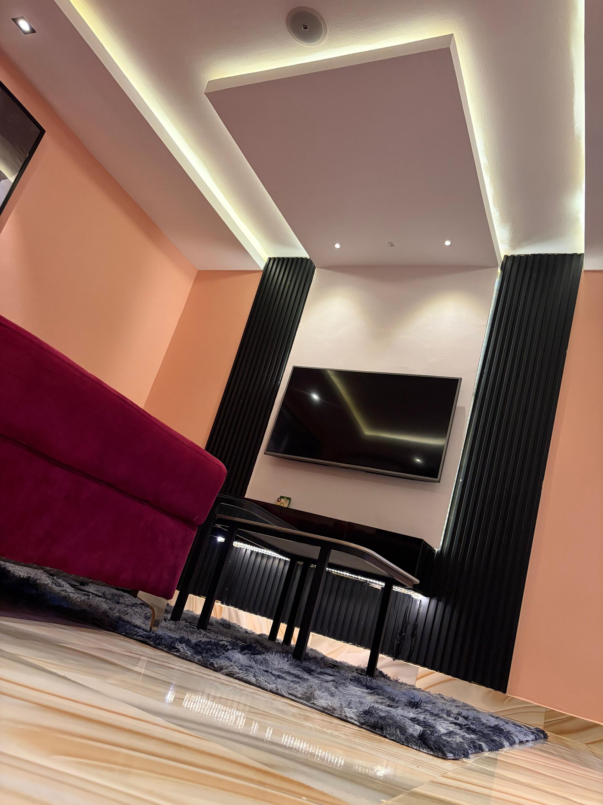 https://image.cityspacesandbookings.com/apartments/6a4be741aef0780749fb10ea/bedroom/1783359952-8cbc267e.jpeg