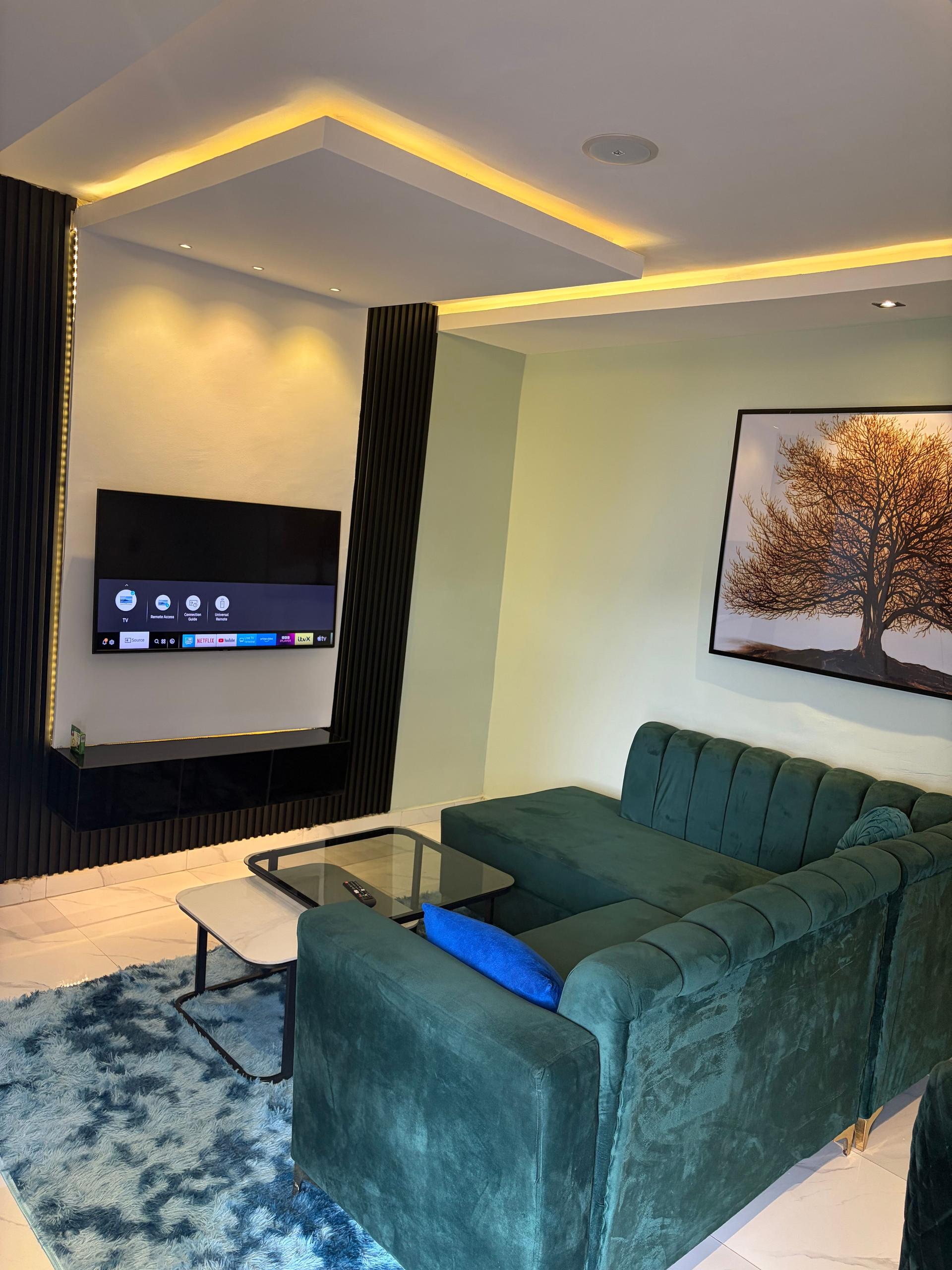 https://image.cityspacesandbookings.com/apartments/6a4bef7caef0780749fb10ec/bedroom/1783361900-97fce535.jpeg