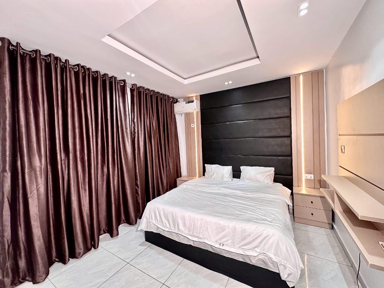 https://image.cityspacesandbookings.com/apartments/6a4d47daaef0780749fb10f2/bedroom/1783449752-6655f251.jpg