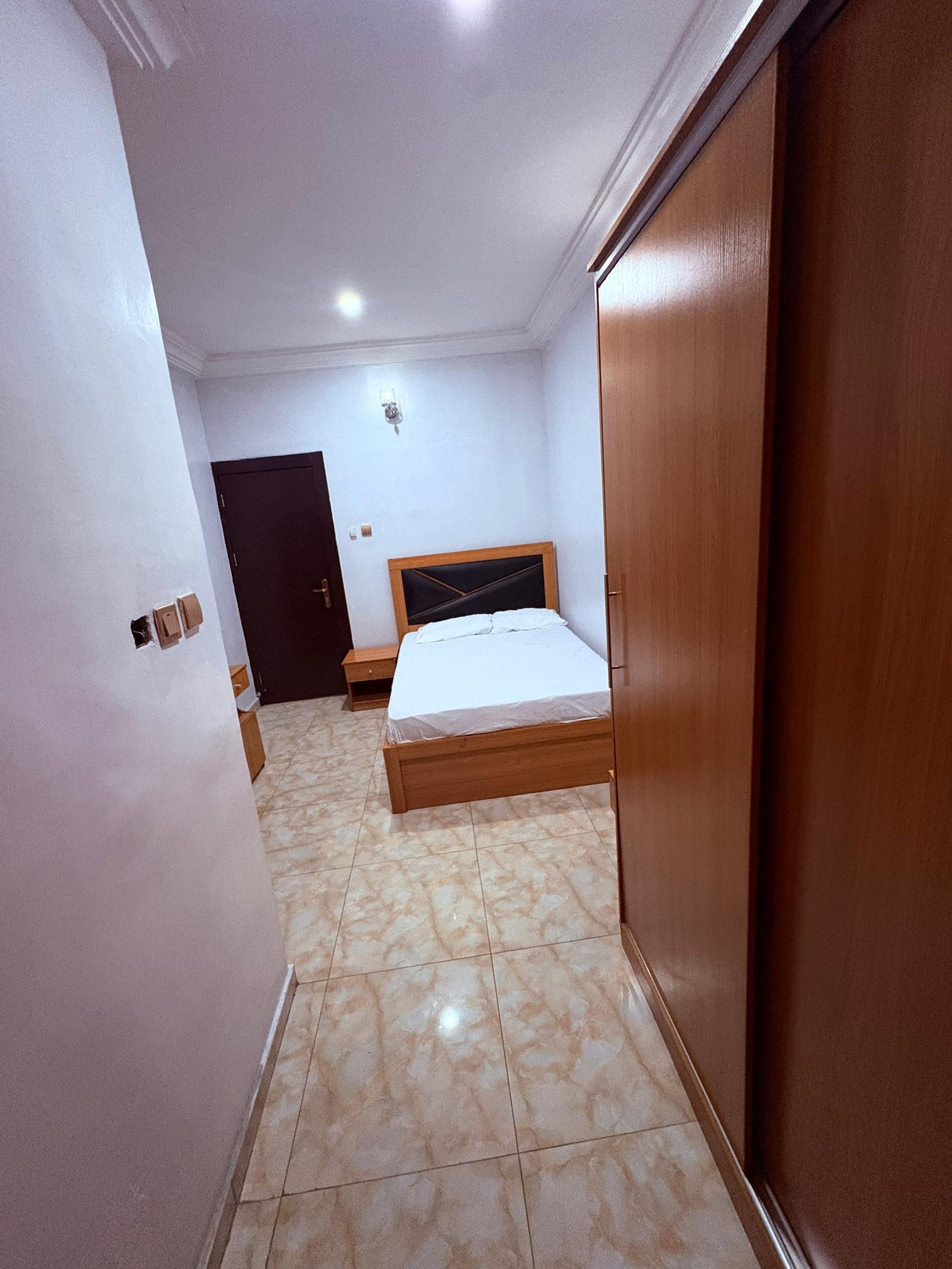 https://image.cityspacesandbookings.com/apartments/6a633d9dfc127f8005c8a009/bedroom/1784889060-b43b1f3b.jpg