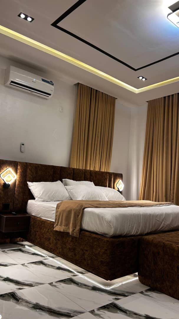 https://image.cityspacesandbookings.com/apartments/6a7078c583db0d7eee2316d3/bedroom/1786020283-c2e09328.jpg