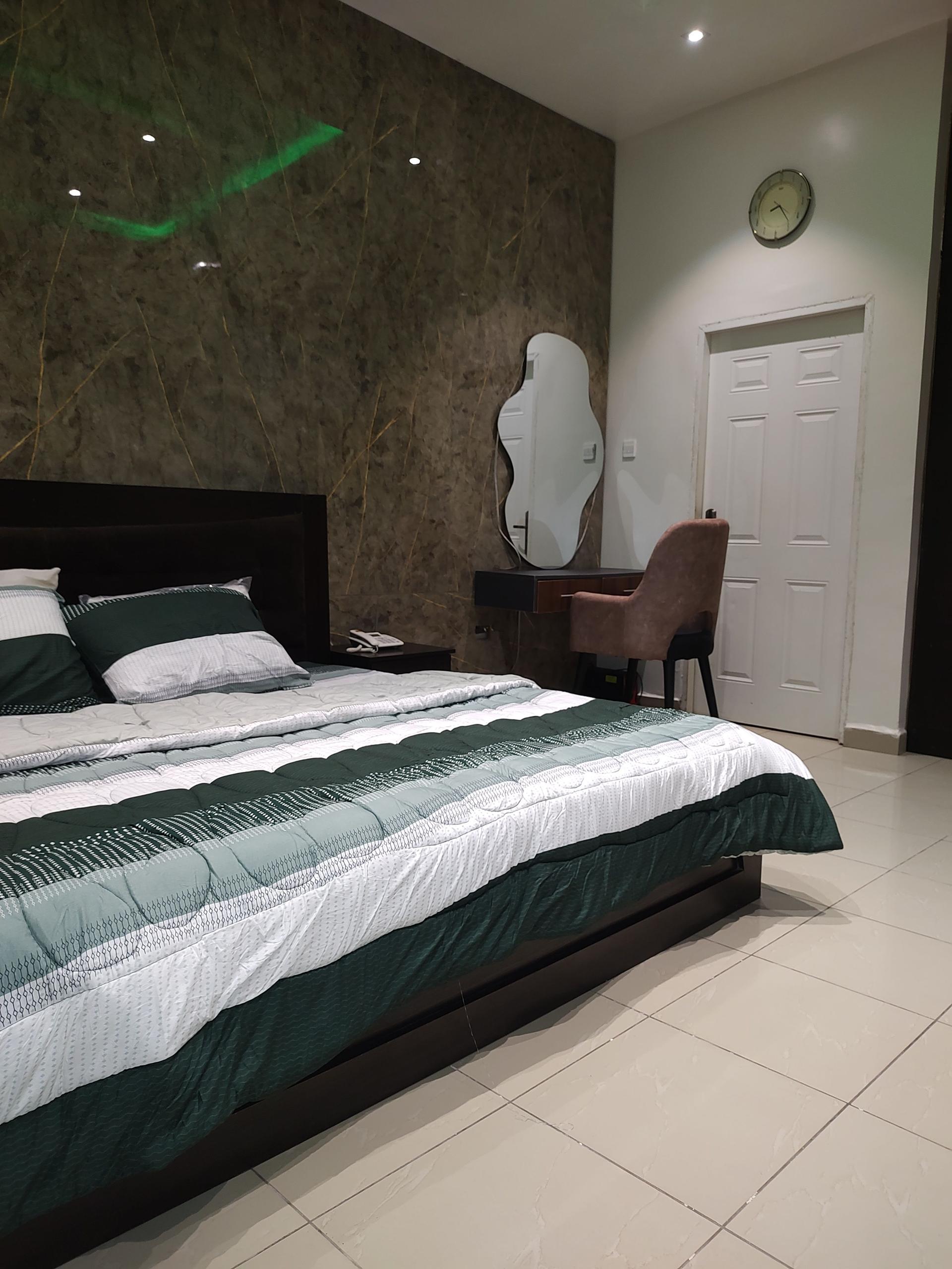 https://image.cityspacesandbookings.com/apartments/6a747116d1e2bd07099bcad8/bedroom/1786016114-f48508c9.jpg